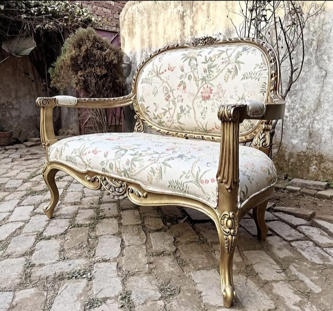 Carving Sofa